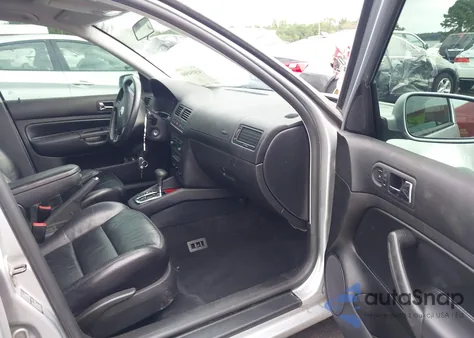 2003 Volkswagen Jetta Gls 1.8T z USA, uszkodzony, nr VIN 3VWSE69M33M161797